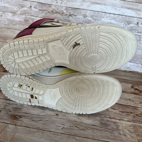 NIKE Dunk High Women’s 9 Summit White Black Red FD0802-100 Shoes Trainers - Picture 6 of 15